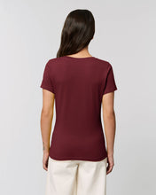 Laden Sie das Bild in den Galerie-Viewer, Churfirsten - Premium Berg Shirt Damen (Burgundy)